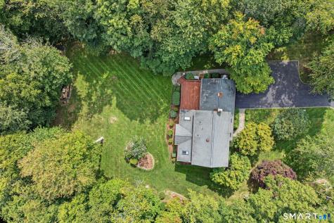 32 Blue Ridge Road Ridgefield CT 06877