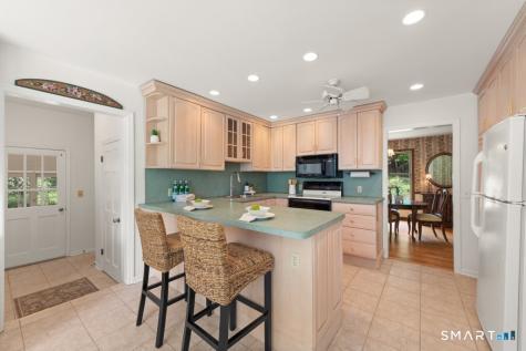 60 Shepard Hill Road Newtown CT 06470