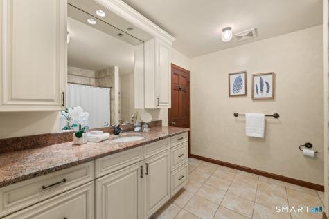 60 Shepard Hill Road Newtown CT 06470