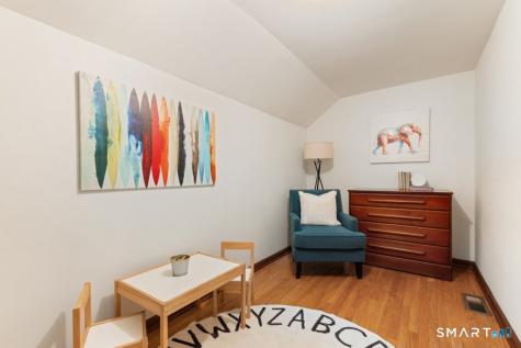 60 Shepard Hill Road Newtown CT 06470