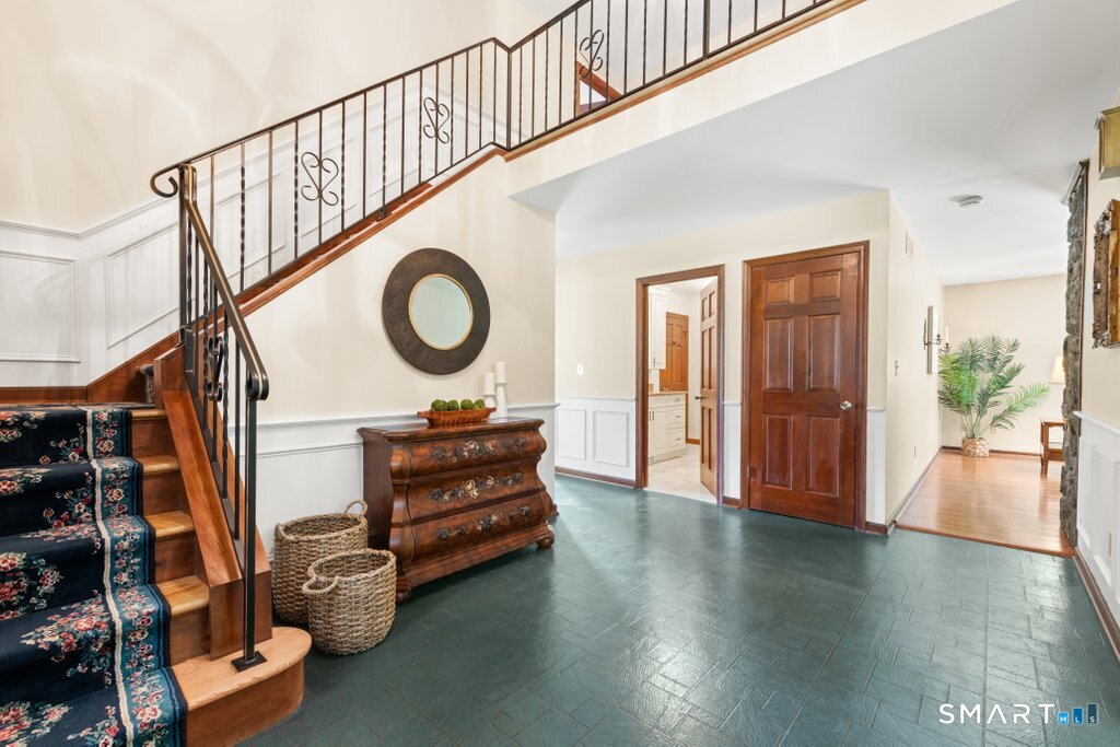 60 Shepard Hill Road Newtown CT 06470