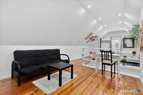 15 Ingram Street Hamden CT 06517