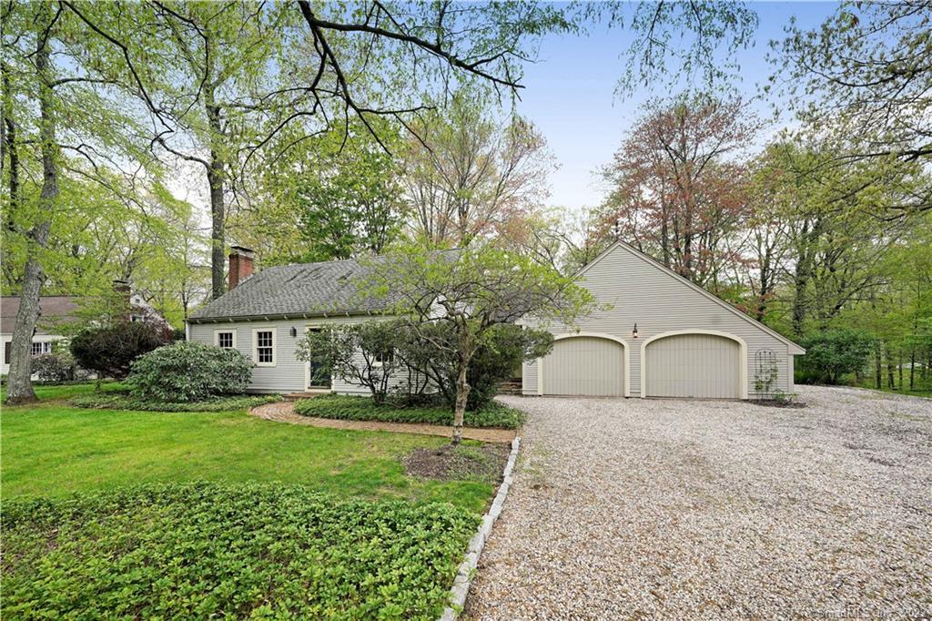 7 Russell Lane Simsbury CT 06070