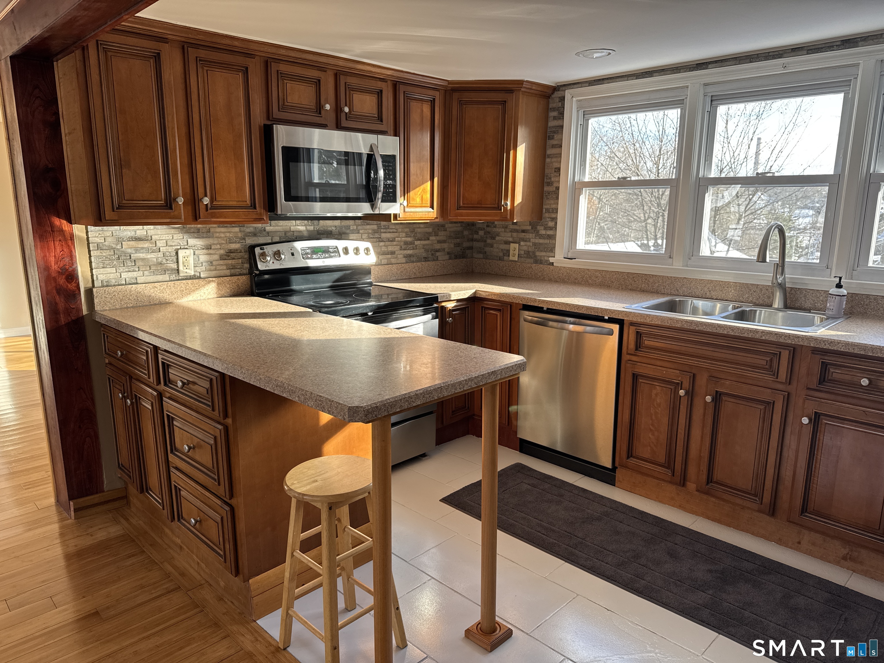 11 Blumenthal Drive Montville CT 06382