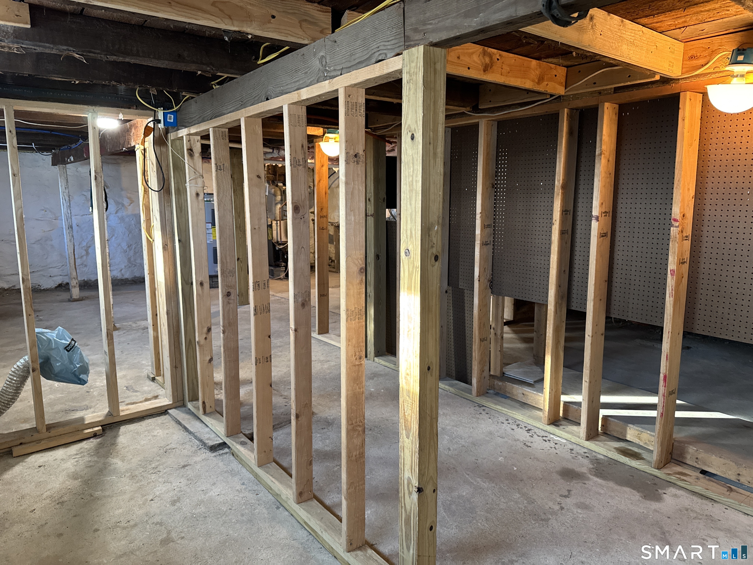 11 Blumenthal Drive Montville CT 06382