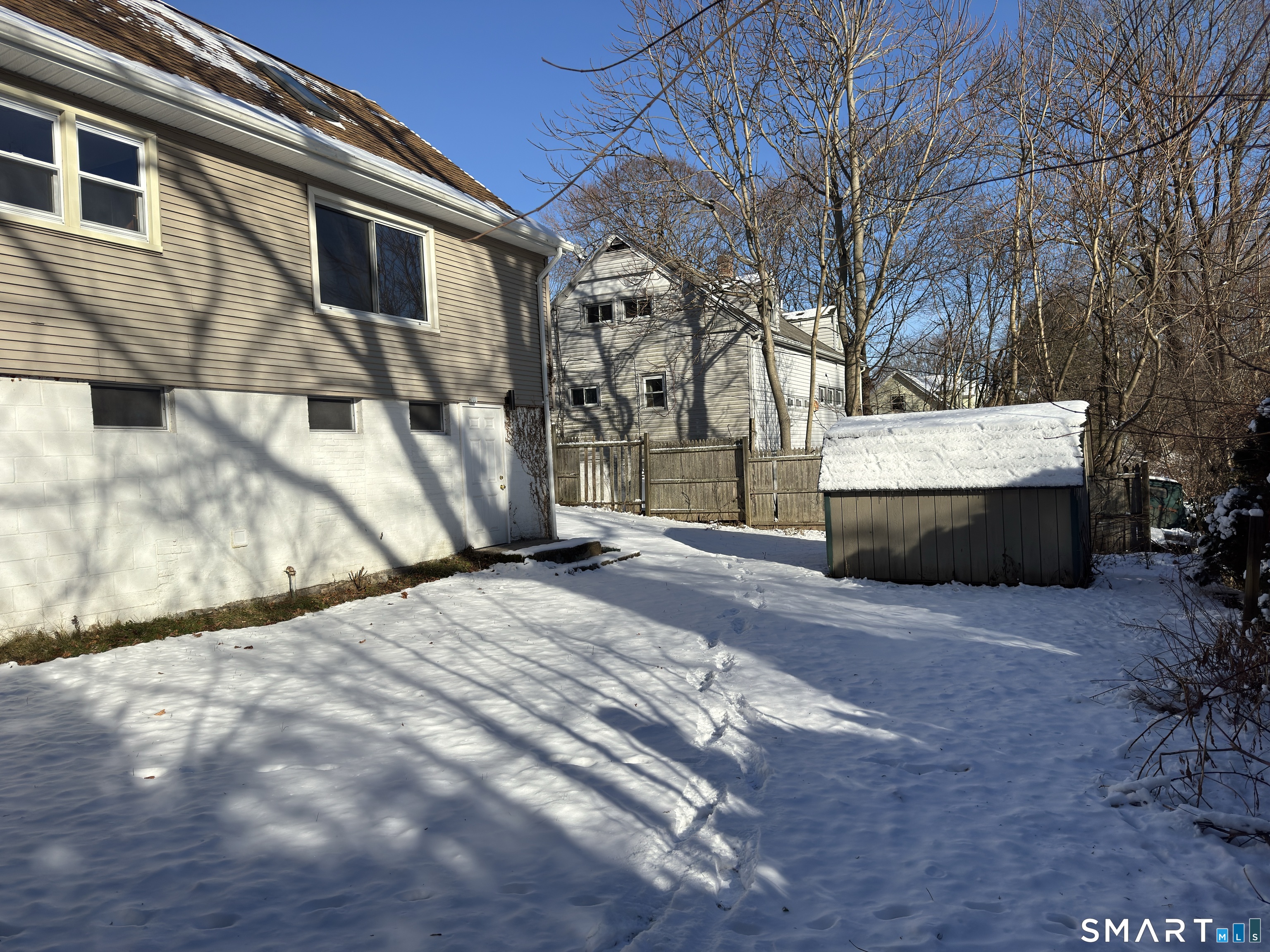 11 Blumenthal Drive Montville CT 06382