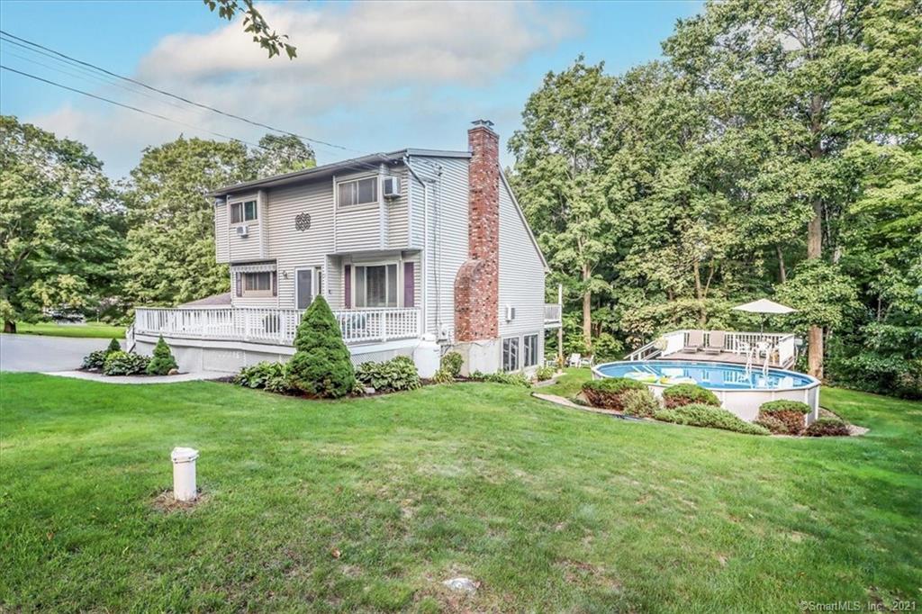 5 Amber Court Prospect CT 06712