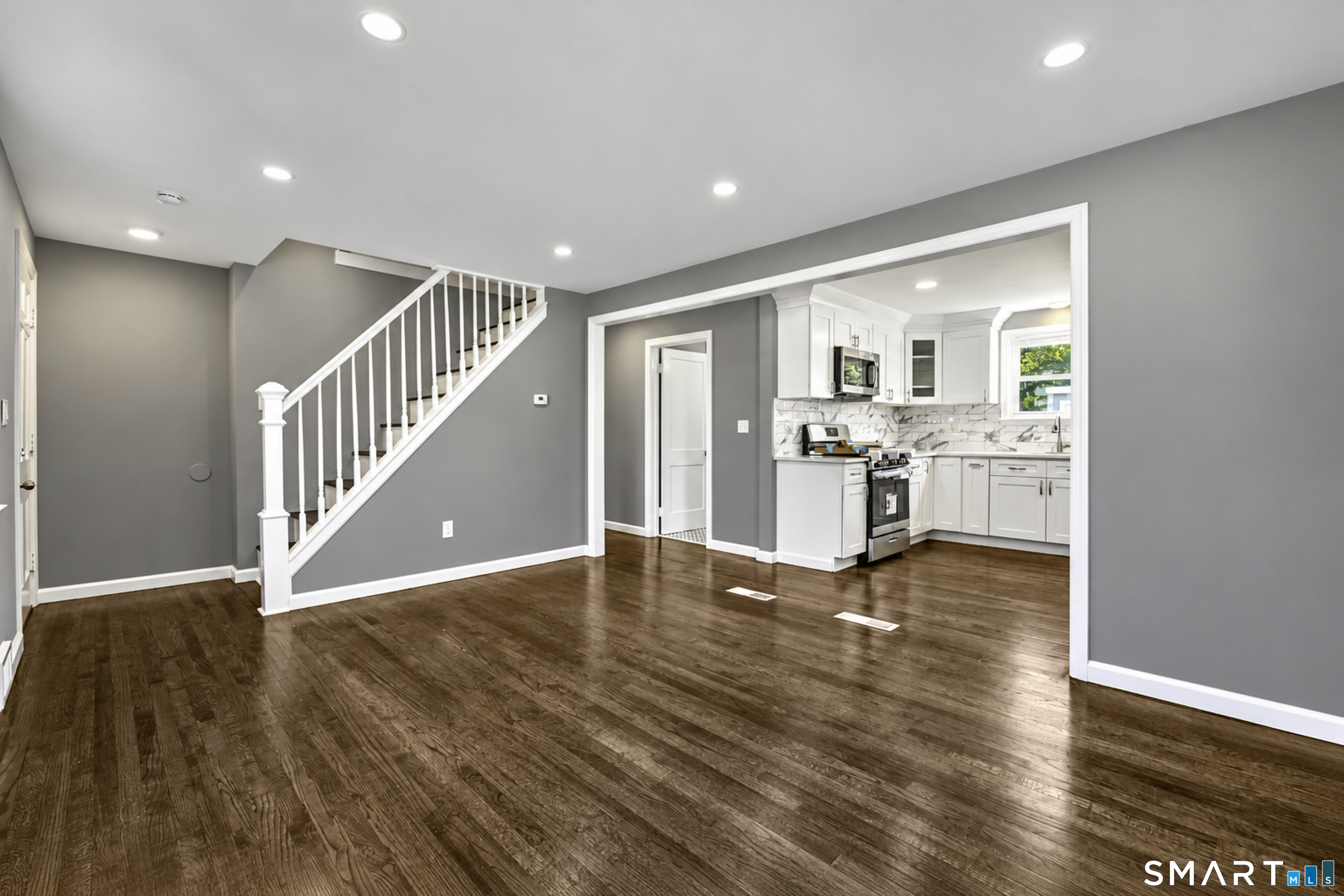 174 Laurel Street West Haven CT 06516