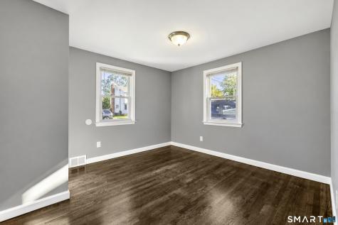 174 Laurel Street West Haven CT 06516