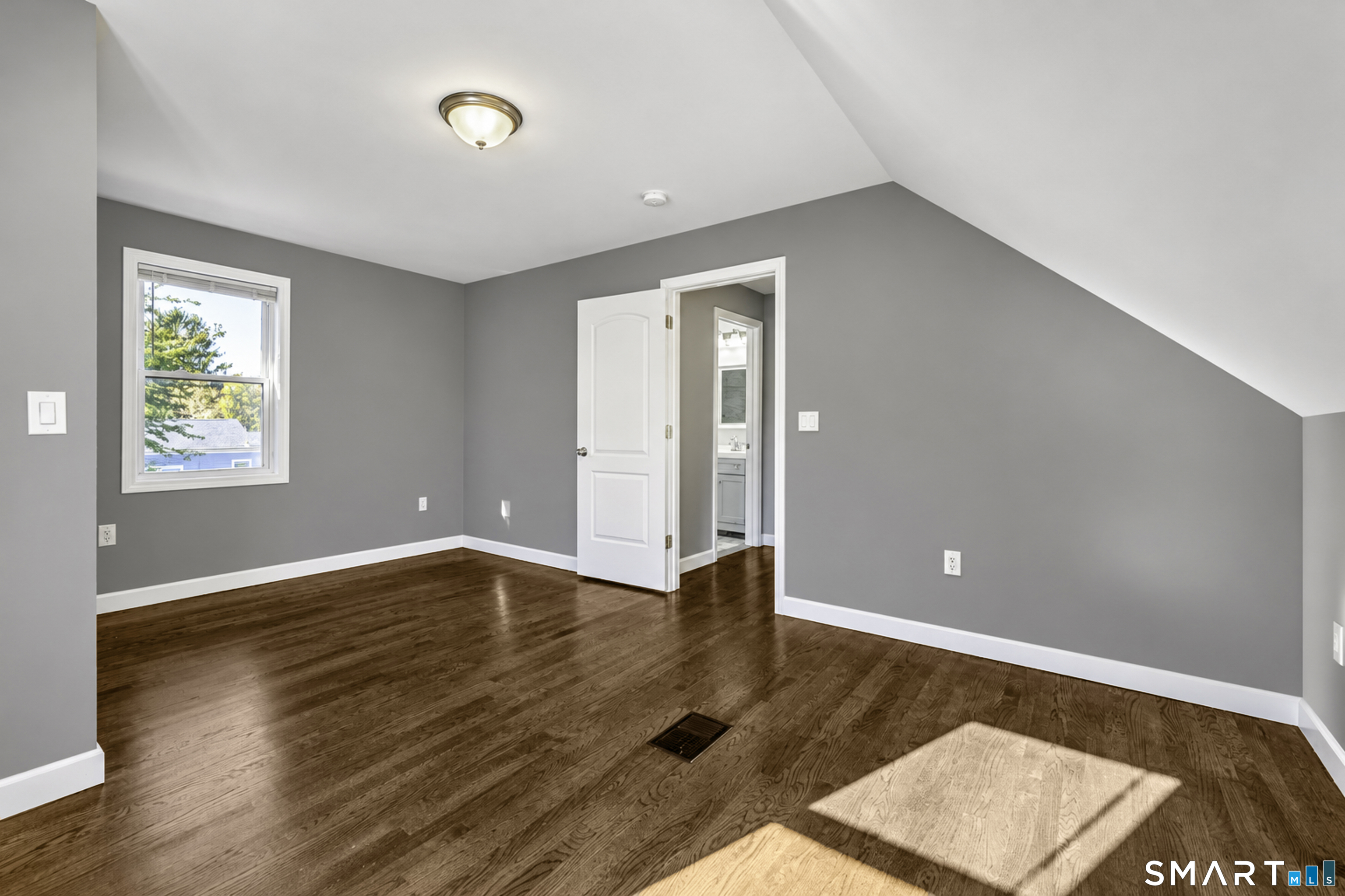 174 Laurel Street West Haven CT 06516