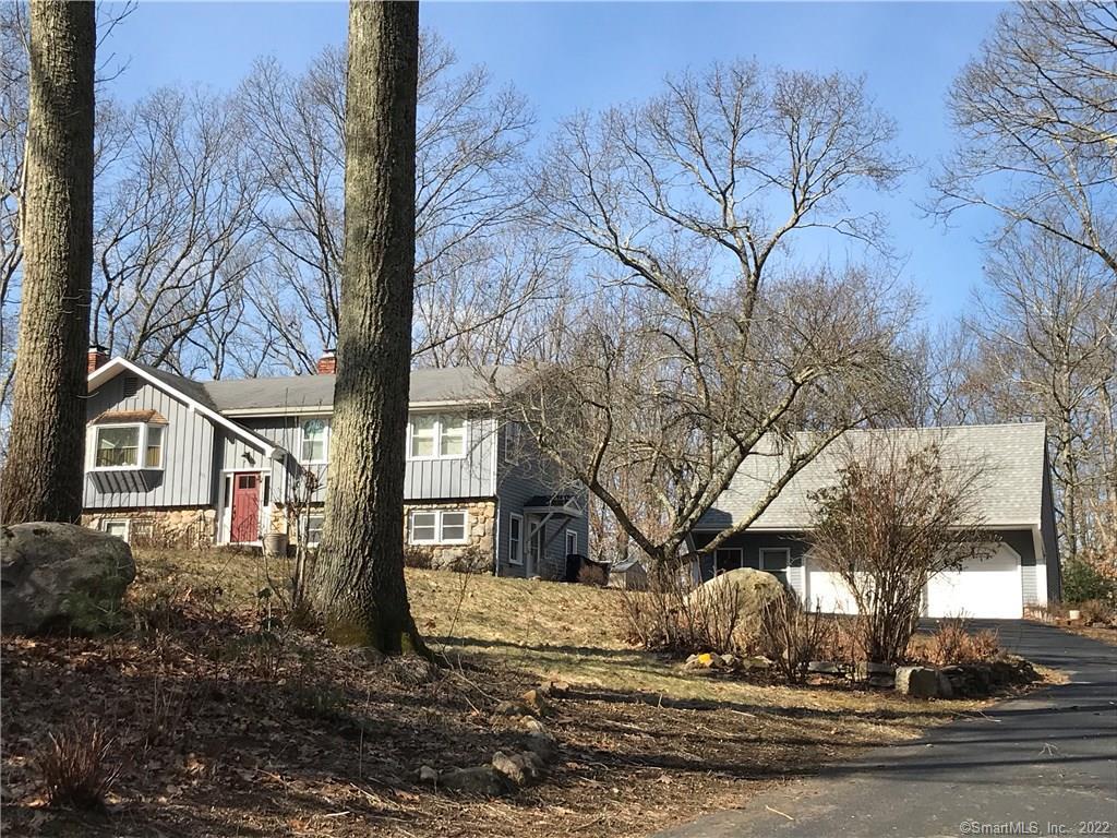 111 Camp Moween Road Lebanon CT 06249