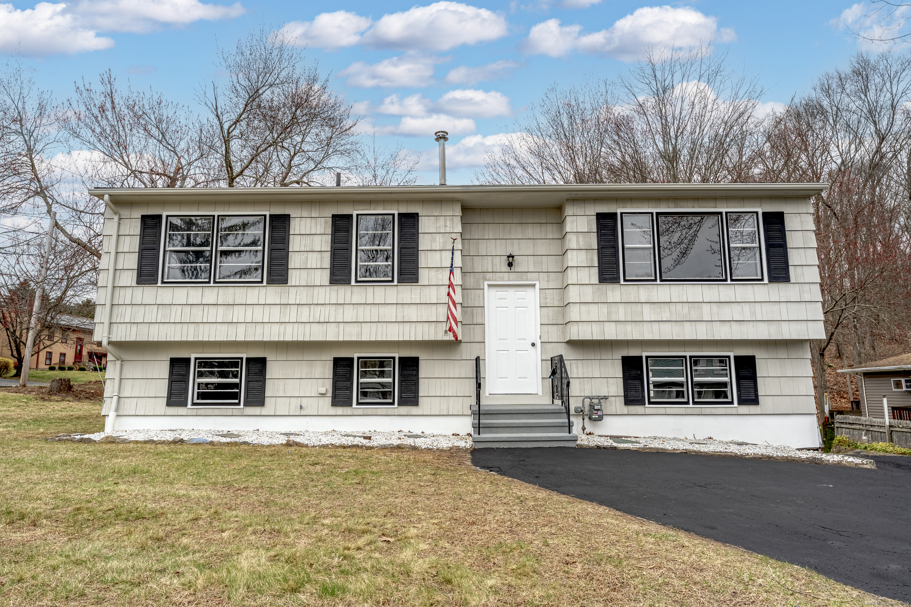 214 Stoddard Road Waterbury CT 06708