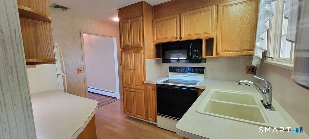 10 Sheraton Drive Wolcott CT 06716