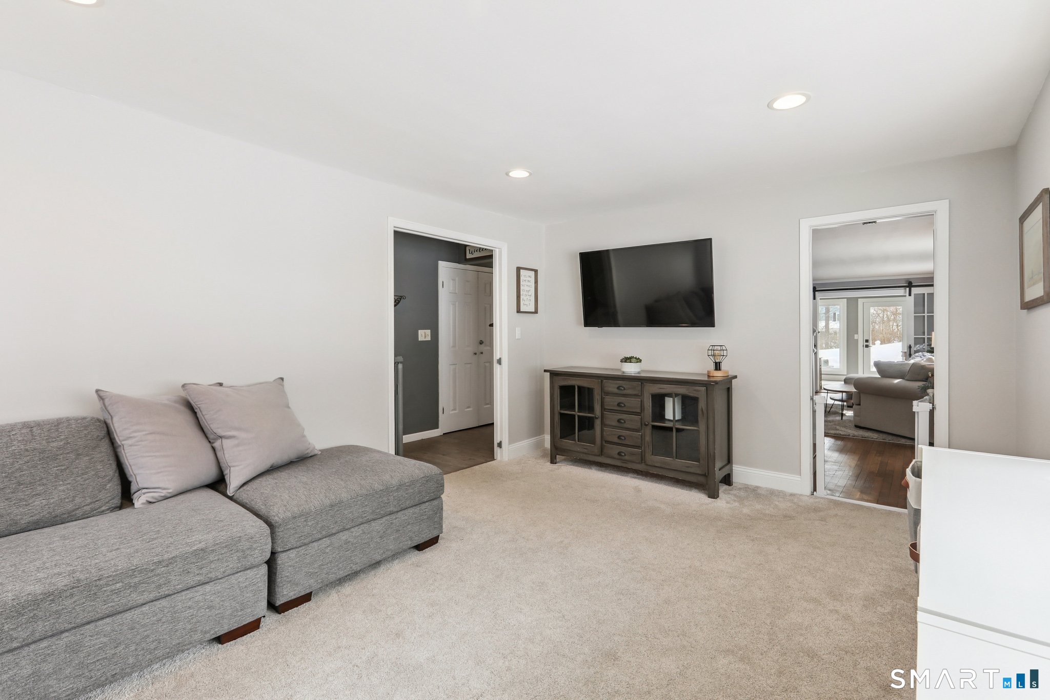 187 Middle River Road Danbury CT 06811