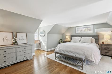 187 Middle River Road Danbury CT 06811