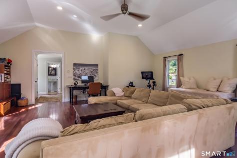 169 Willow Road Guilford CT 06437