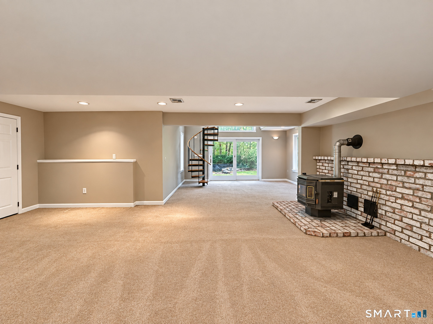 38 Twin Lakes Drive Waterford CT 06385
