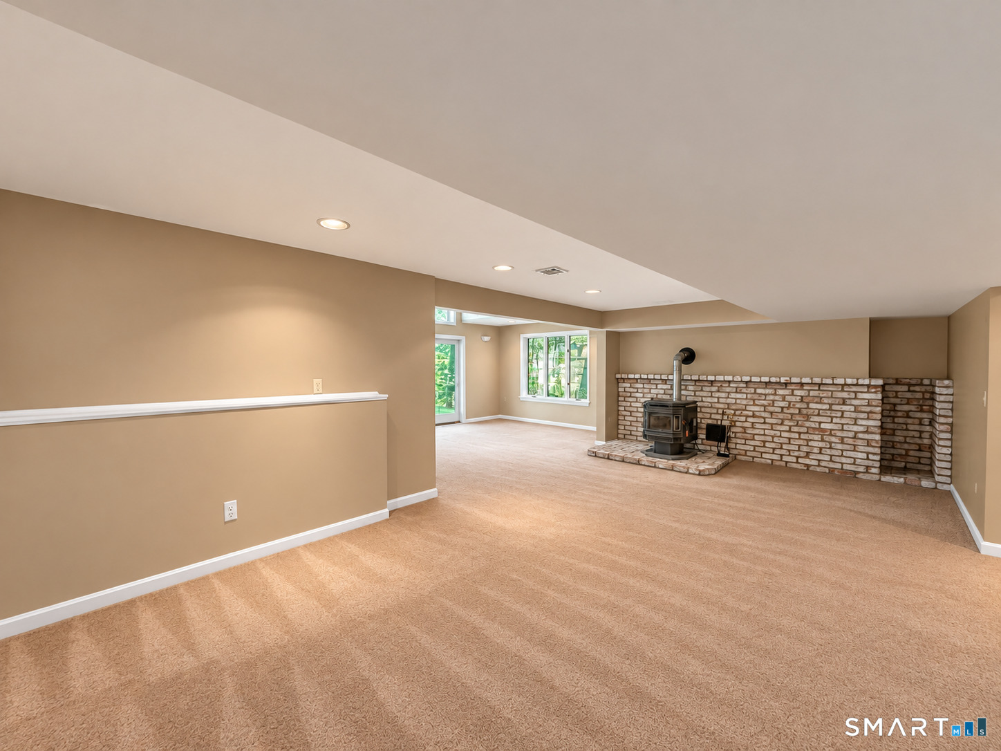 38 Twin Lakes Drive Waterford CT 06385