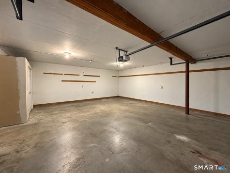 38 Twin Lakes Drive Waterford CT 06385