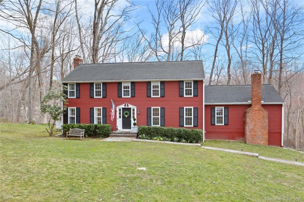 66 Welles Lane New Canaan CT 06840