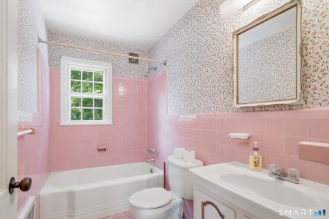 87 White Birch Lane Stamford CT 06905