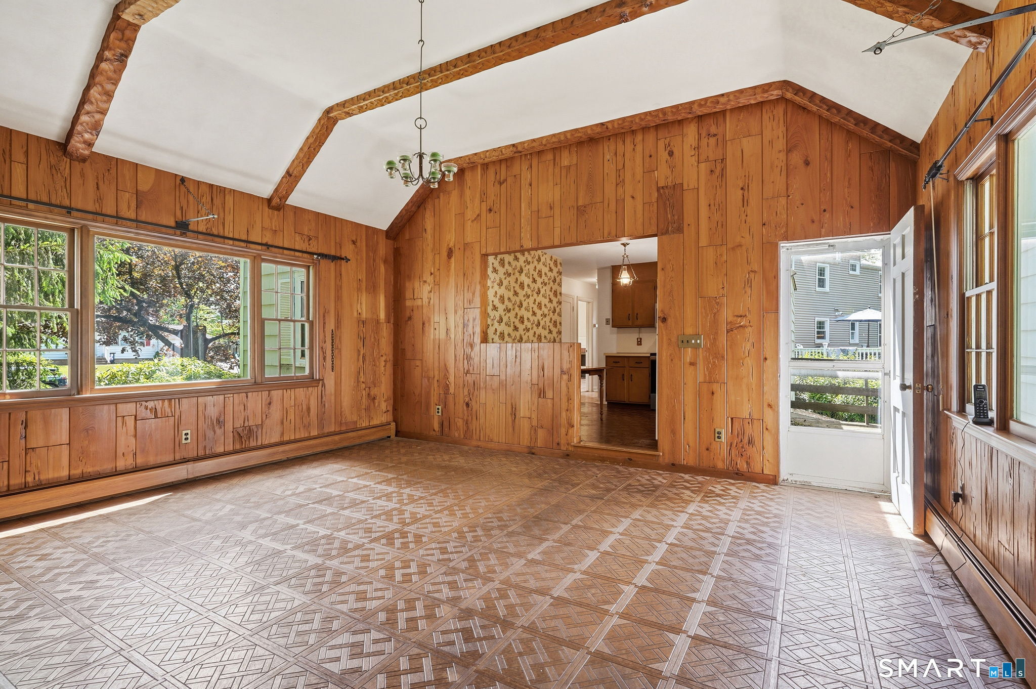 87 White Birch Lane Stamford CT 06905