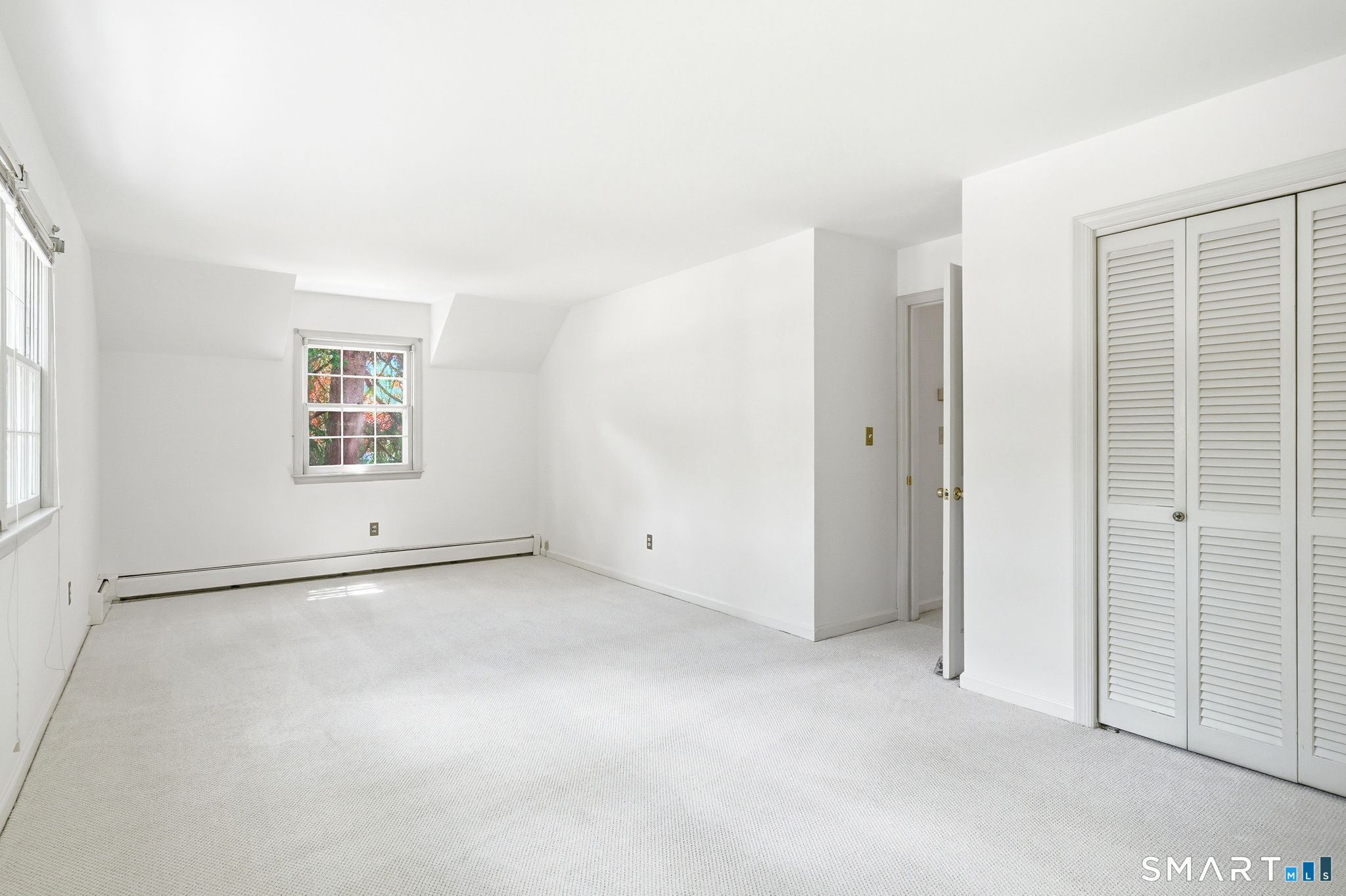 87 White Birch Lane Stamford CT 06905