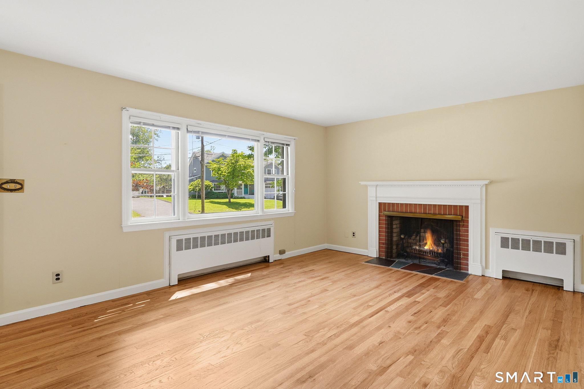 87 White Birch Lane Stamford CT 06905