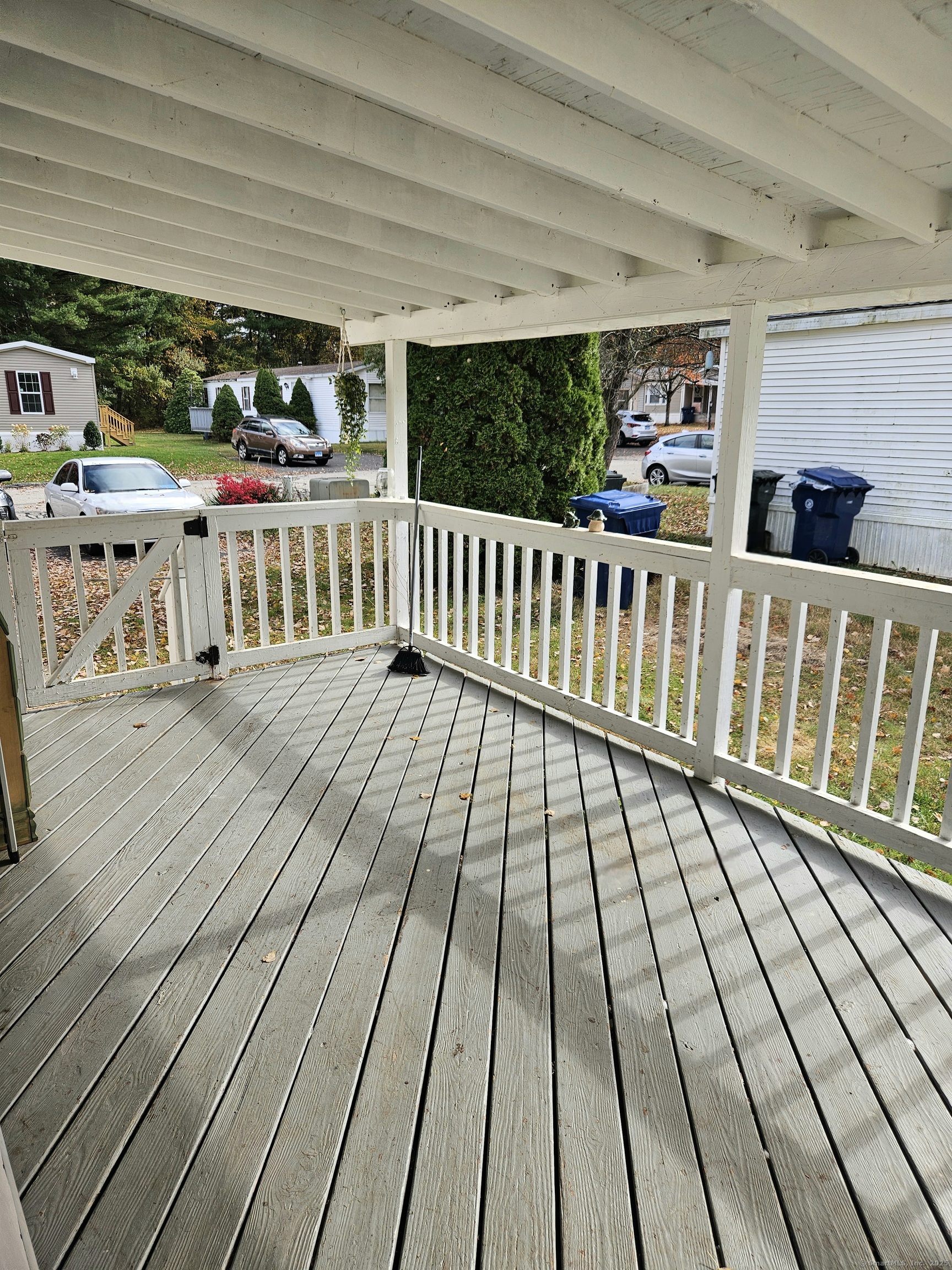 23 Pond Way Windham CT 06256