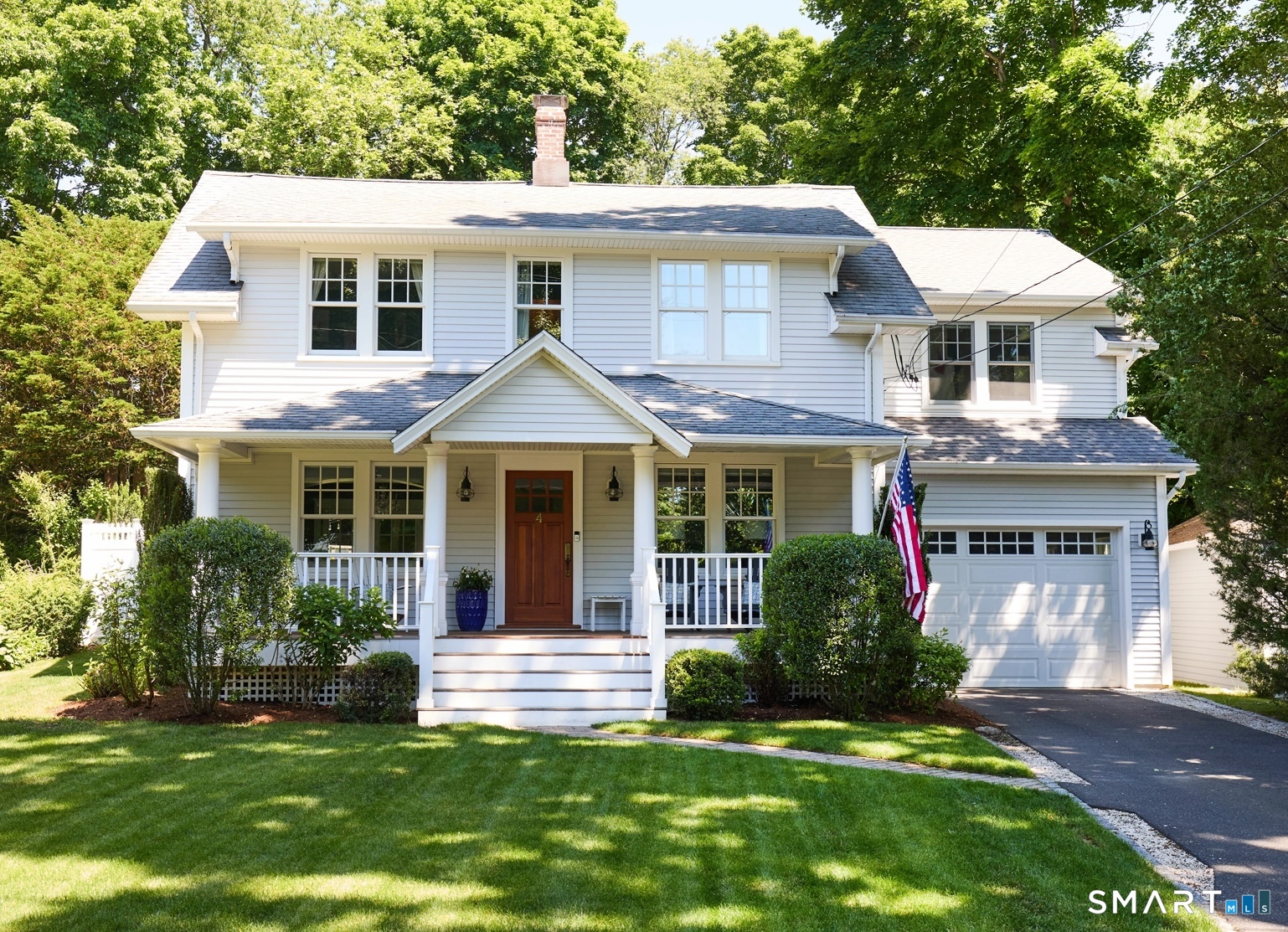 Westport CT, 4 Raymond Place