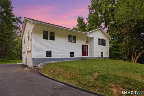 751 West Avon Road Avon CT 06001