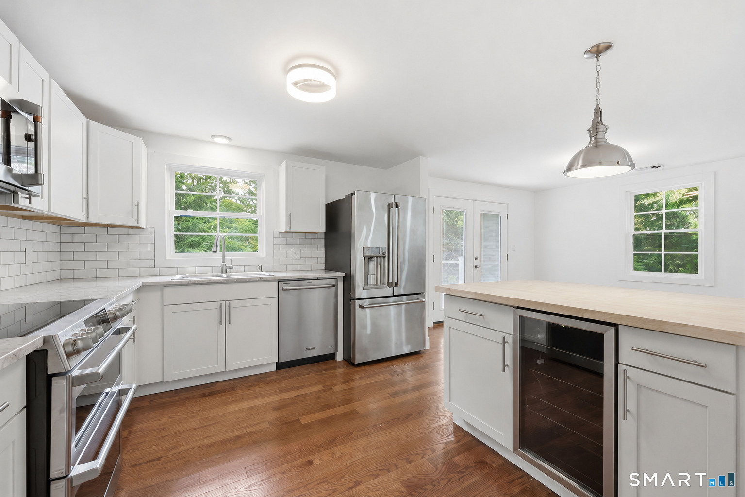 751 West Avon Road Avon CT 06001