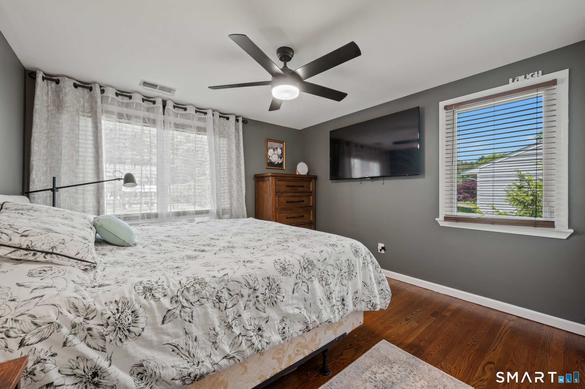 201 Ridge Crest Circle Wethersfield CT 06109