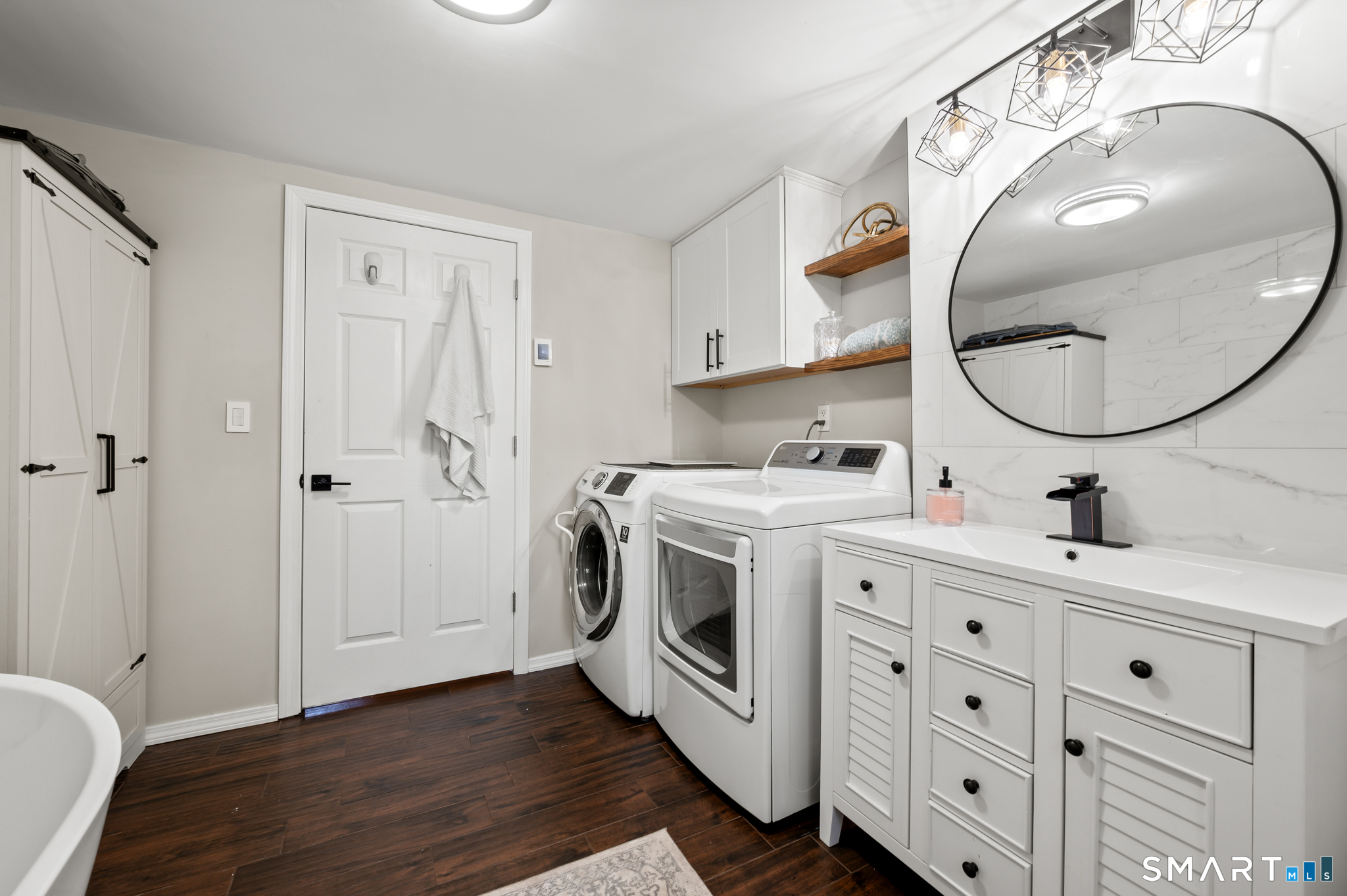 201 Ridge Crest Circle Wethersfield CT 06109