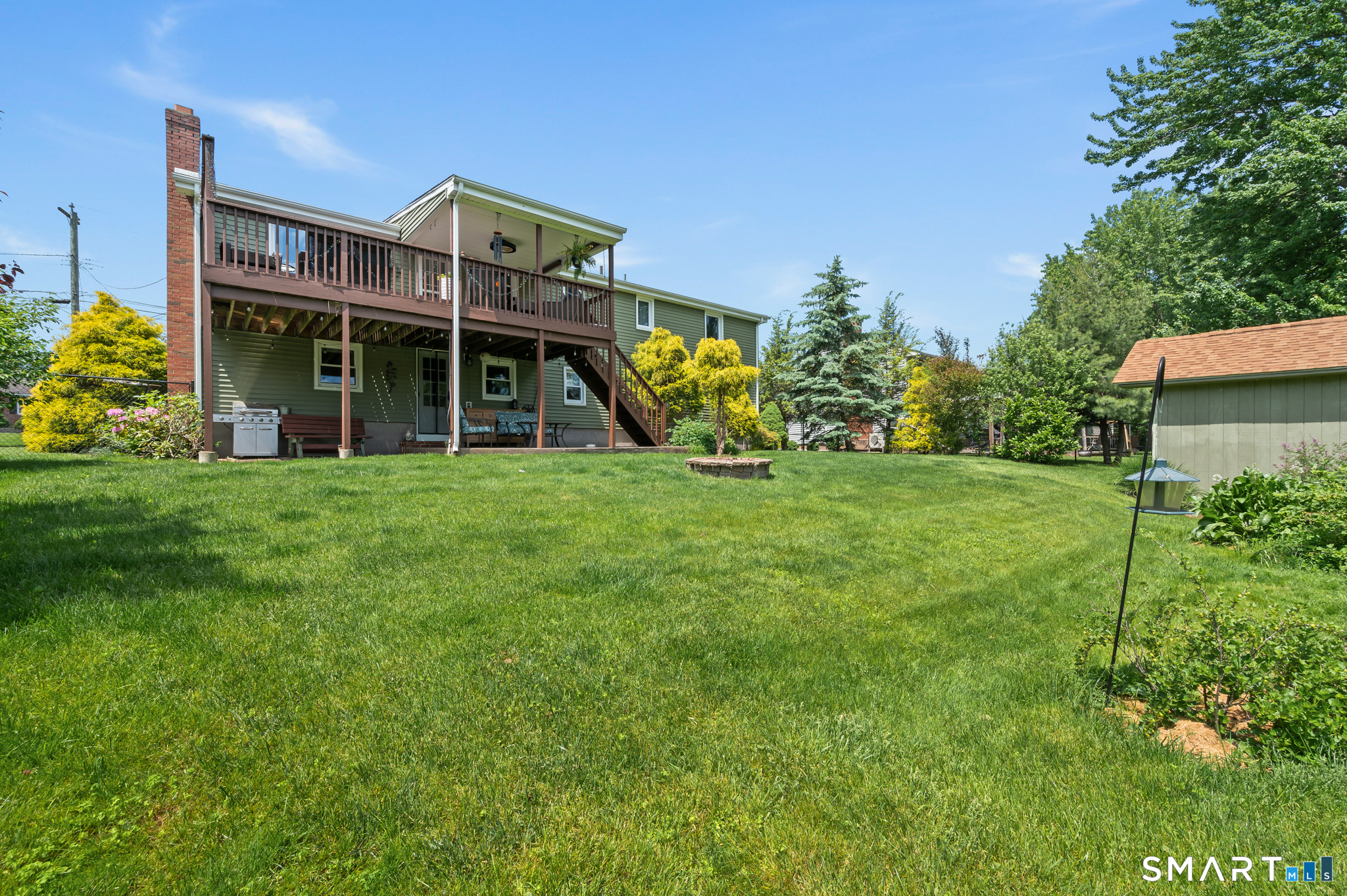 201 Ridge Crest Circle Wethersfield CT 06109