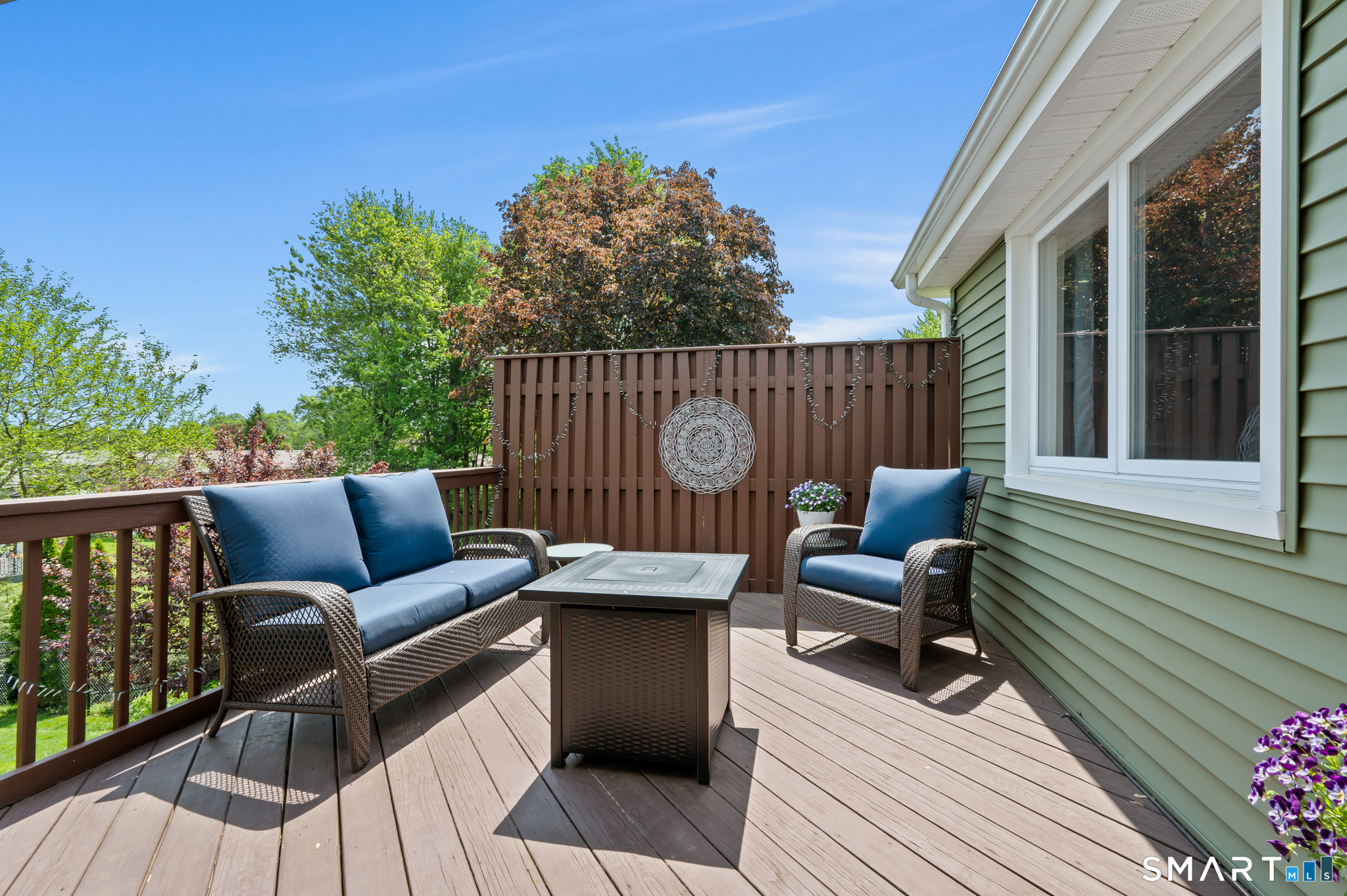 201 Ridge Crest Circle Wethersfield CT 06109