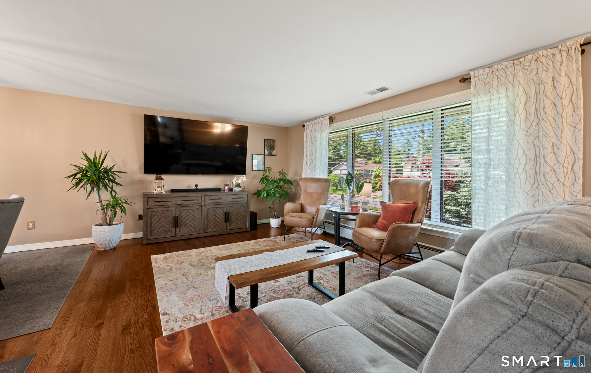 201 Ridge Crest Circle Wethersfield CT 06109