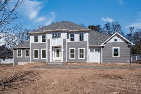 82 Fairway Ridge Avon CT 06001