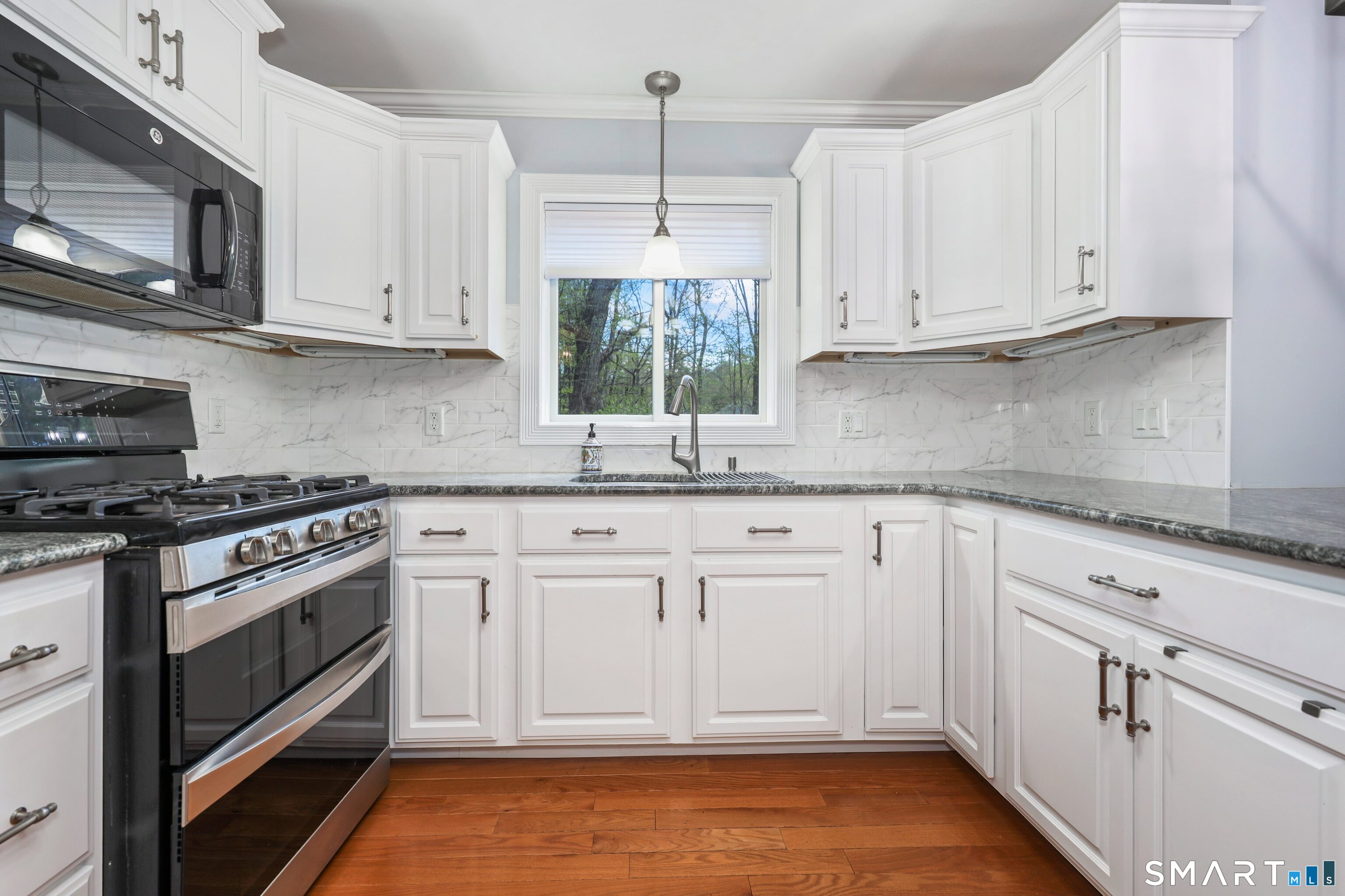 81 Amanda Lane Naugatuck CT 06770