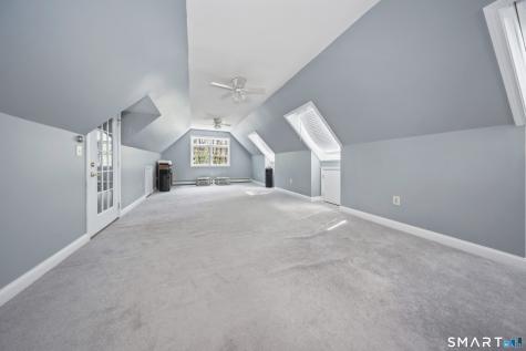 81 Amanda Lane Naugatuck CT 06770