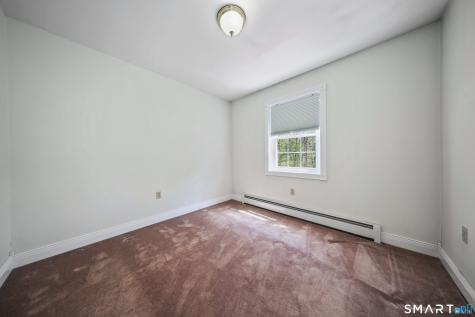 81 Amanda Lane Naugatuck CT 06770