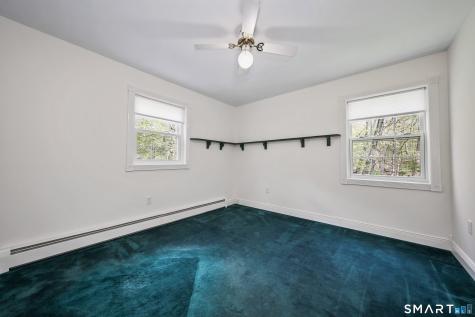 81 Amanda Lane Naugatuck CT 06770