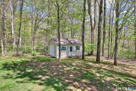 81 Amanda Lane Naugatuck CT 06770