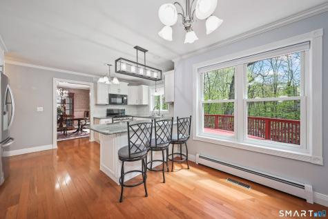 81 Amanda Lane Naugatuck CT 06770