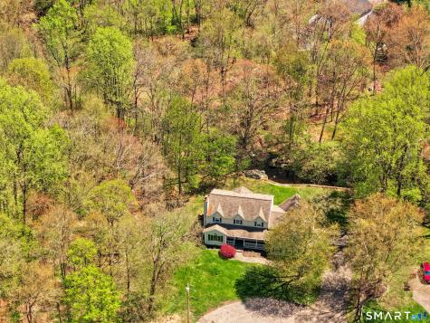 81 Amanda Lane Naugatuck CT 06770