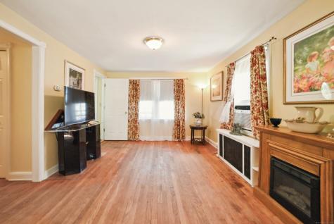 411 Long Hill Road Groton CT 06340