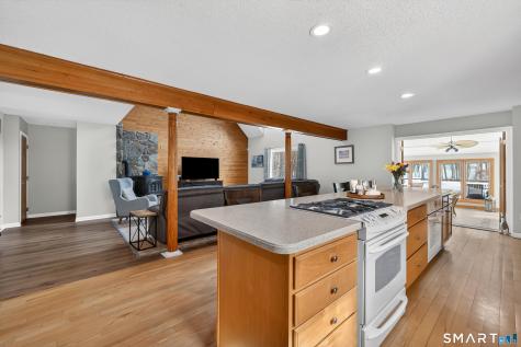 16 Higgins Way Tolland CT 06084