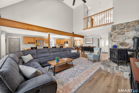 16 Higgins Way Tolland CT 06084