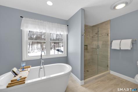 16 Higgins Way Tolland CT 06084