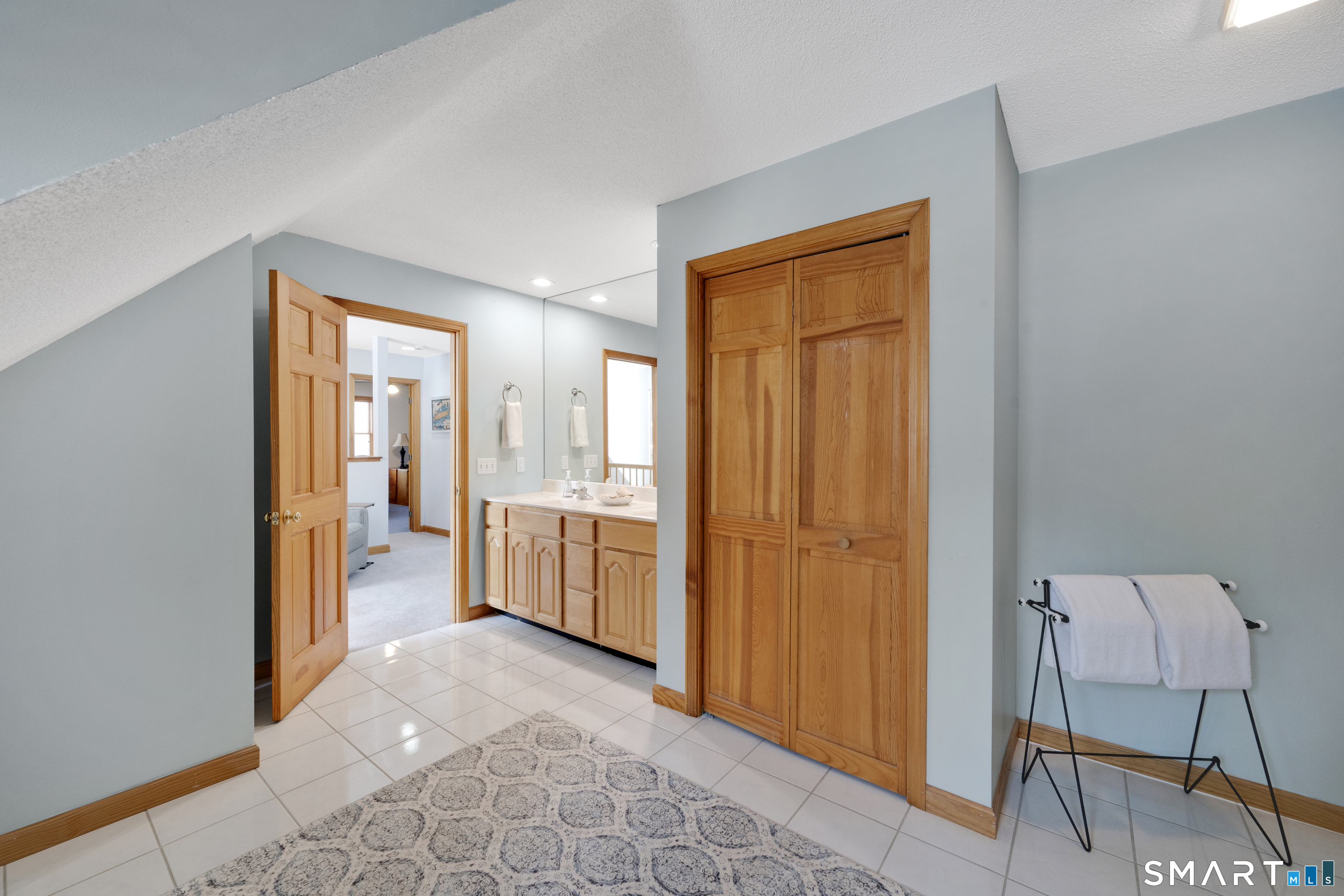 16 Higgins Way Tolland CT 06084